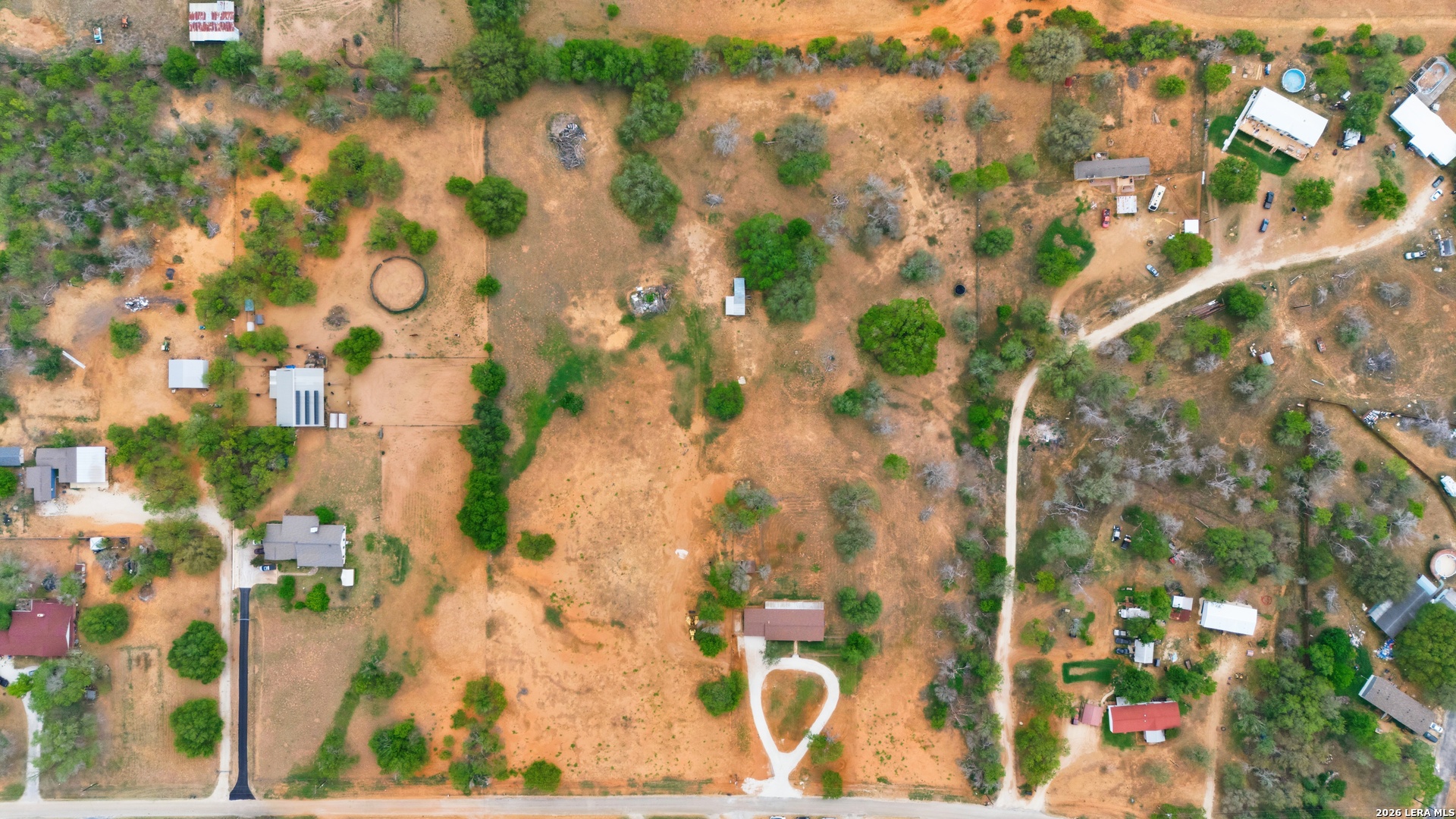 144 Oak Park Road Adkins TX 78101