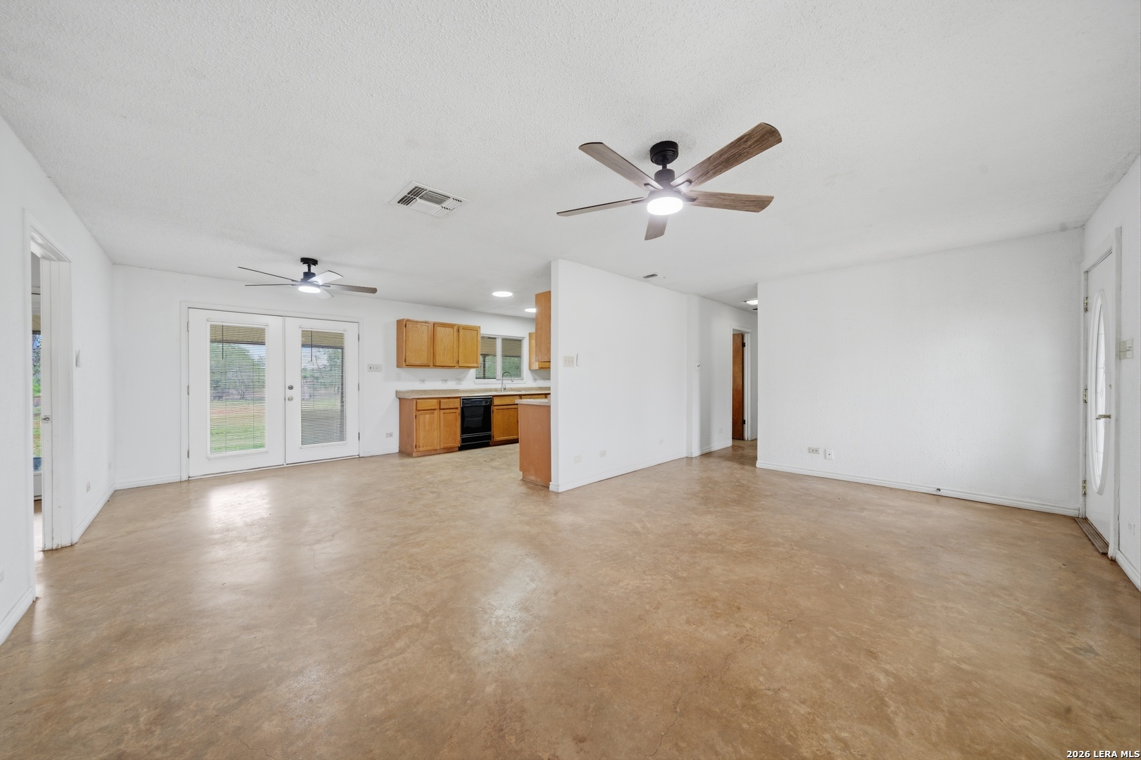 144 Oak Park Road Adkins TX 78101