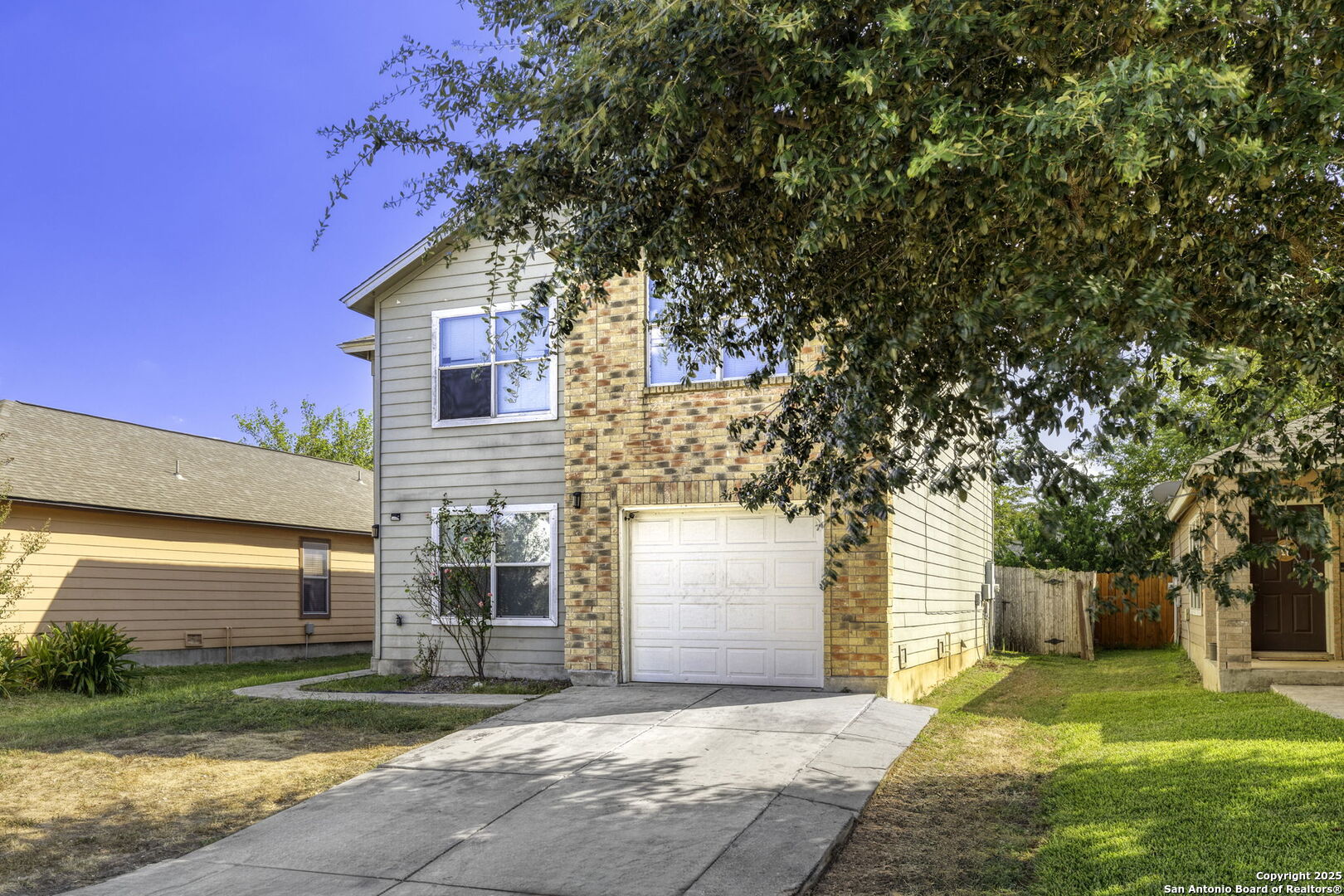 6931 Pecan Converse TX 78109