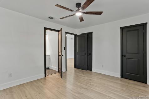 134 Elmo San Antonio TX 78225