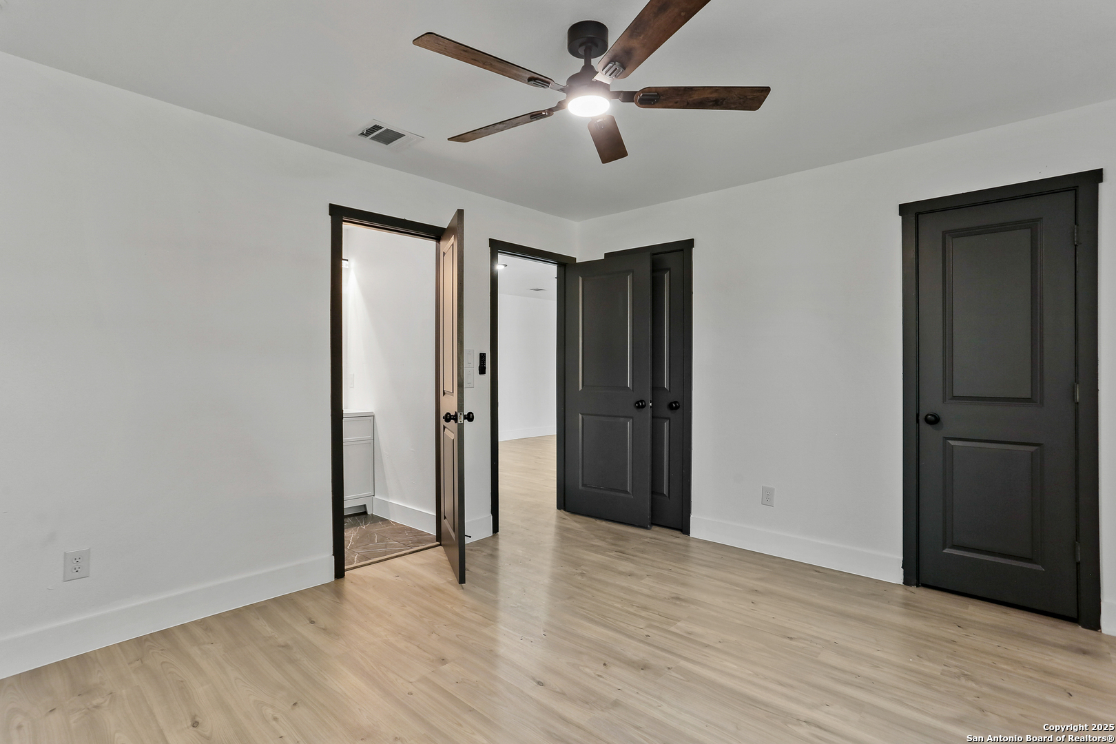 134 Elmo San Antonio TX 78225