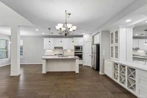 121 Cimarron Creek Boerne TX 78006