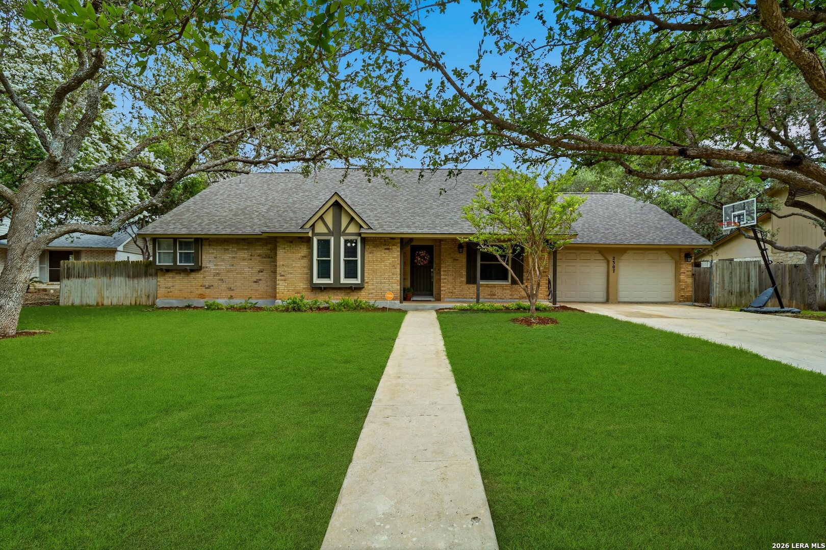 2307 High Ledge San Antonio TX 78232