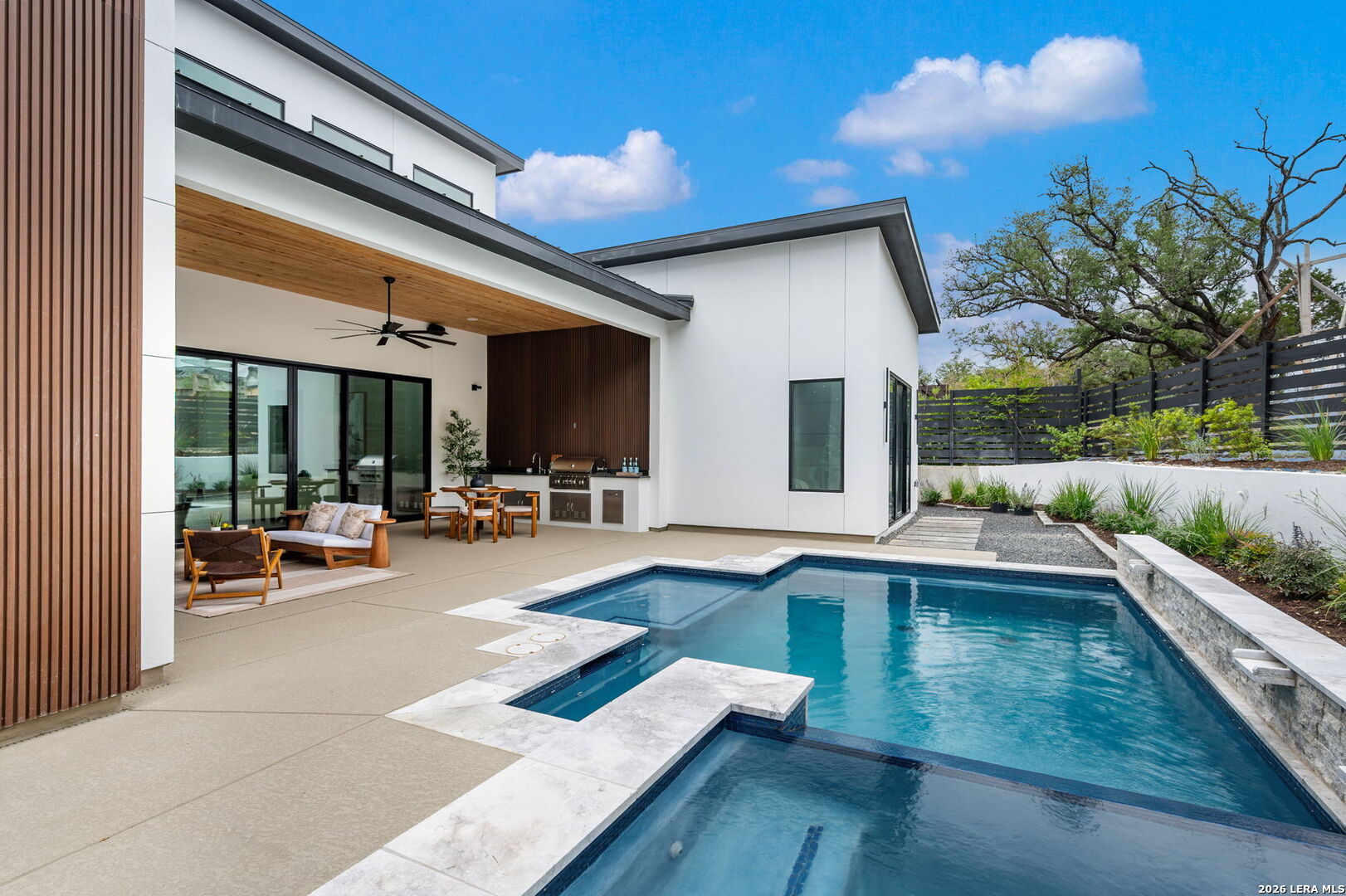 24602 Cliff Line San Antonio TX 78257
