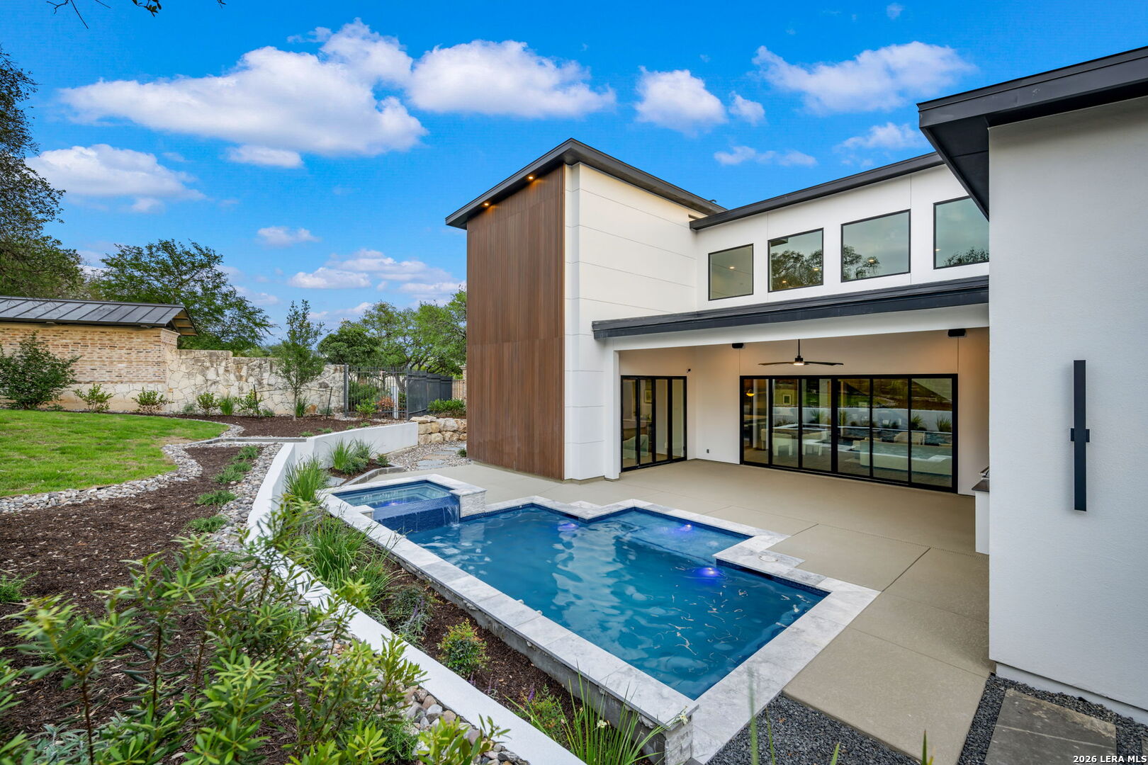 24602 Cliff Line San Antonio TX 78257