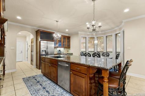 372 Shady Hollow New Braunfels TX 78132