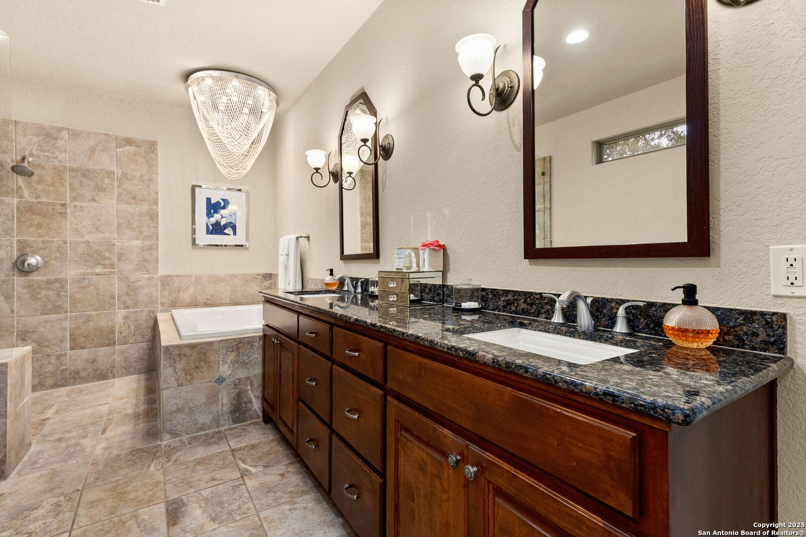 372 Shady Hollow New Braunfels TX 78132