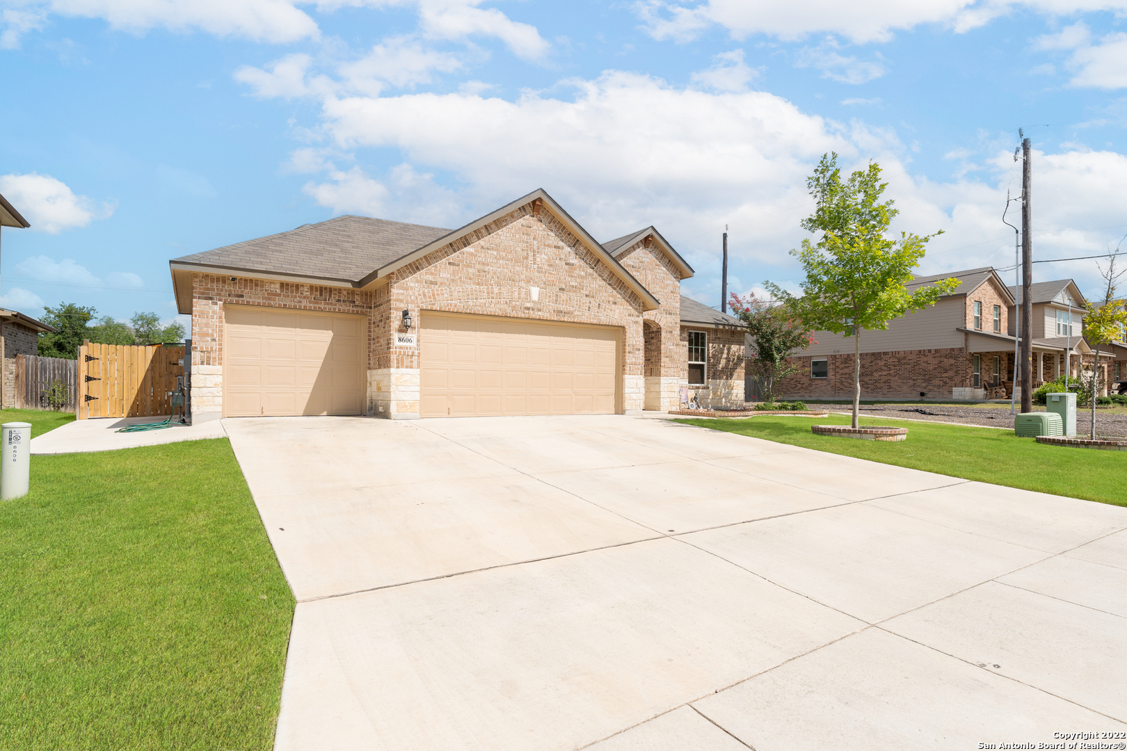 8606 Briscoe Fields San Antonio TX 78254