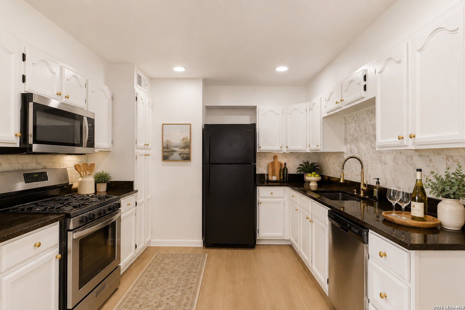 210 W Glenview San Antonio TX 78228