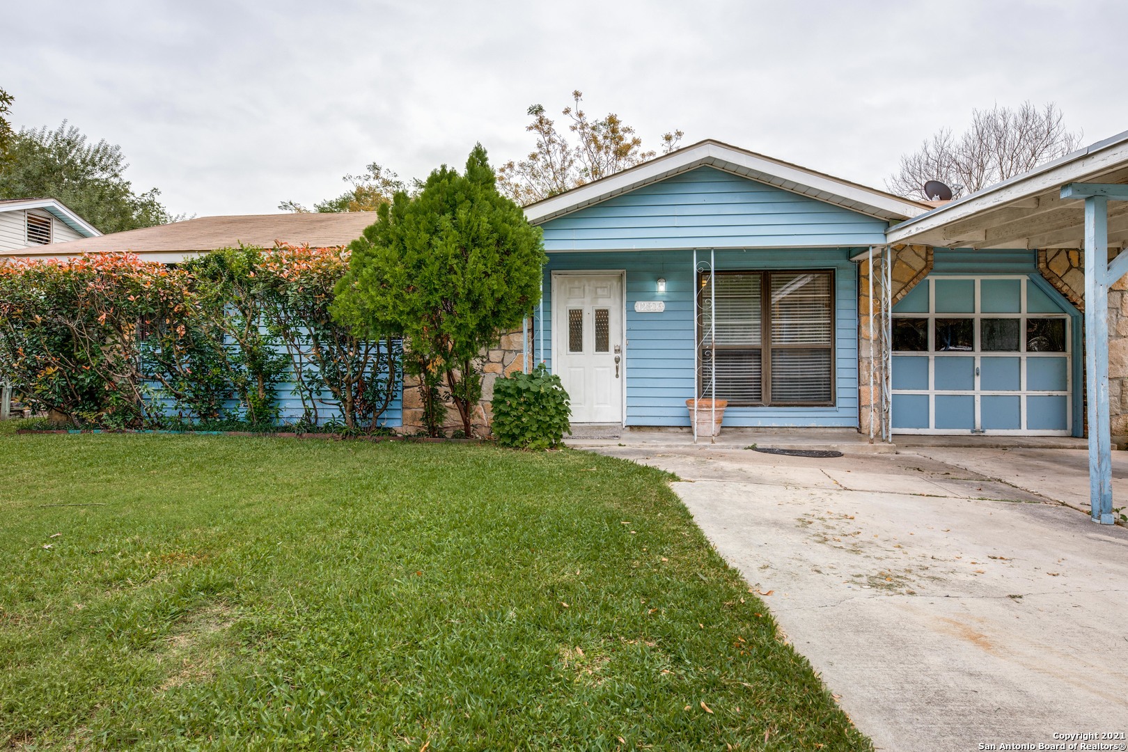 12306 La Barca Drive San Antonio TX 78233