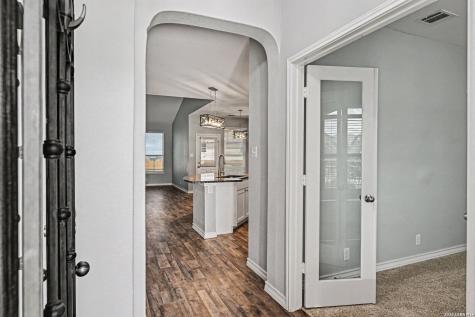 645 Amber Creek Cibolo TX 78108
