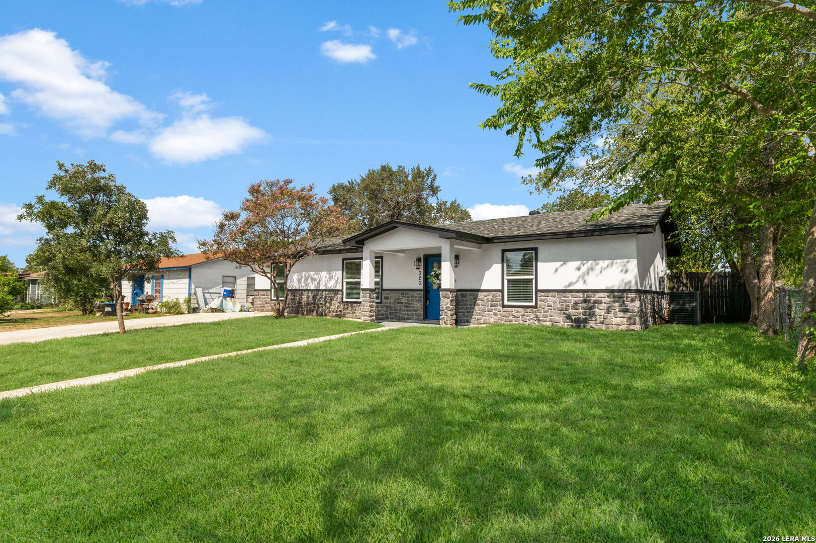 323 Pinehurst Boulevard San Antonio TX 78221