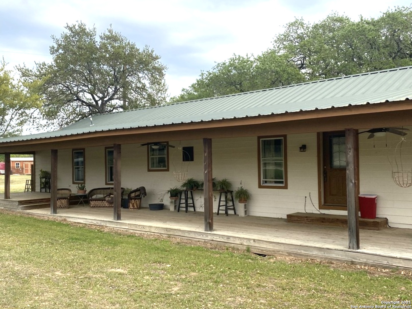 150 County Road 785 Natalia TX 78059