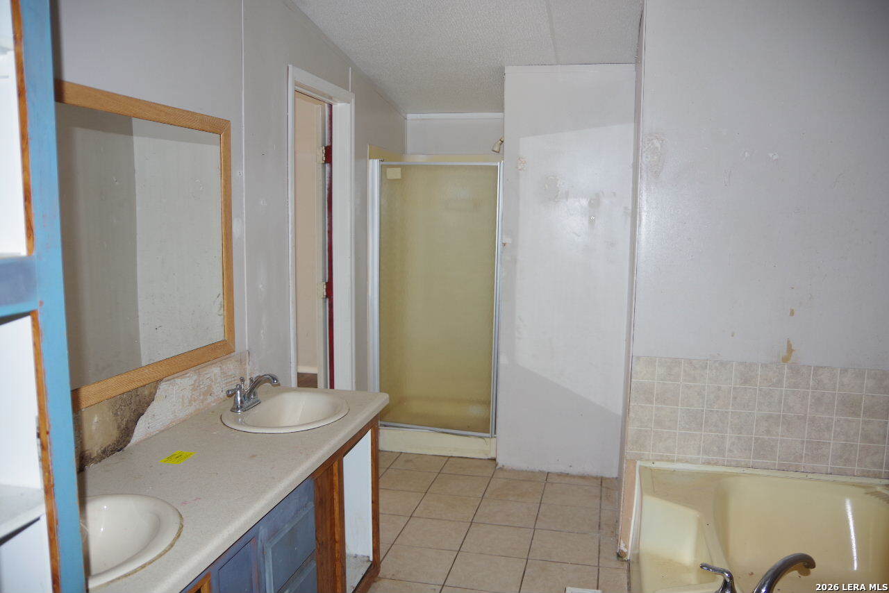 142 Thunderhead Spring Branch TX 78070