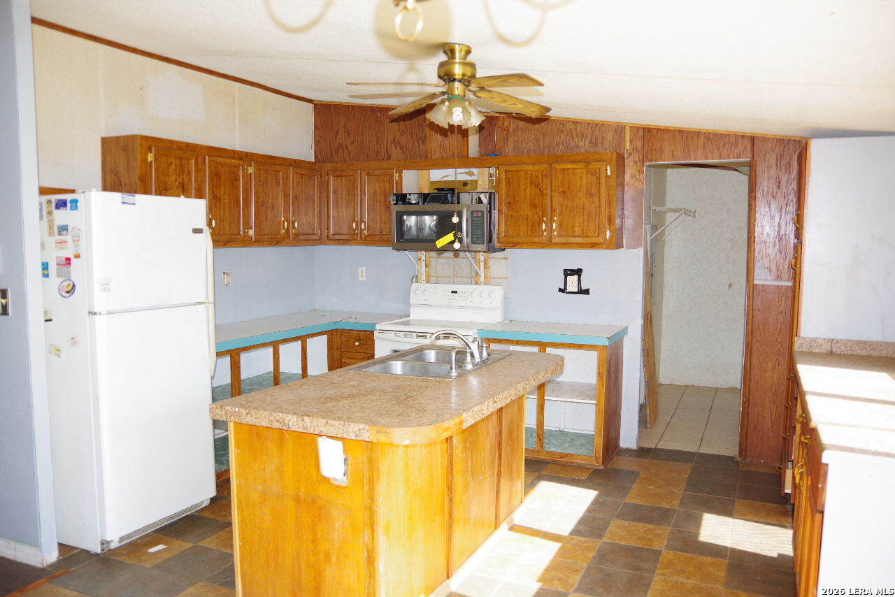 142 Thunderhead Spring Branch TX 78070