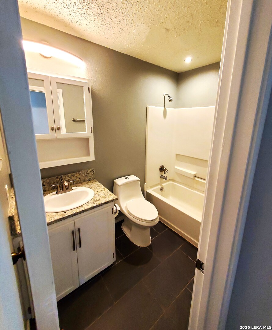 7834 Larcrest San Antonio TX 78251