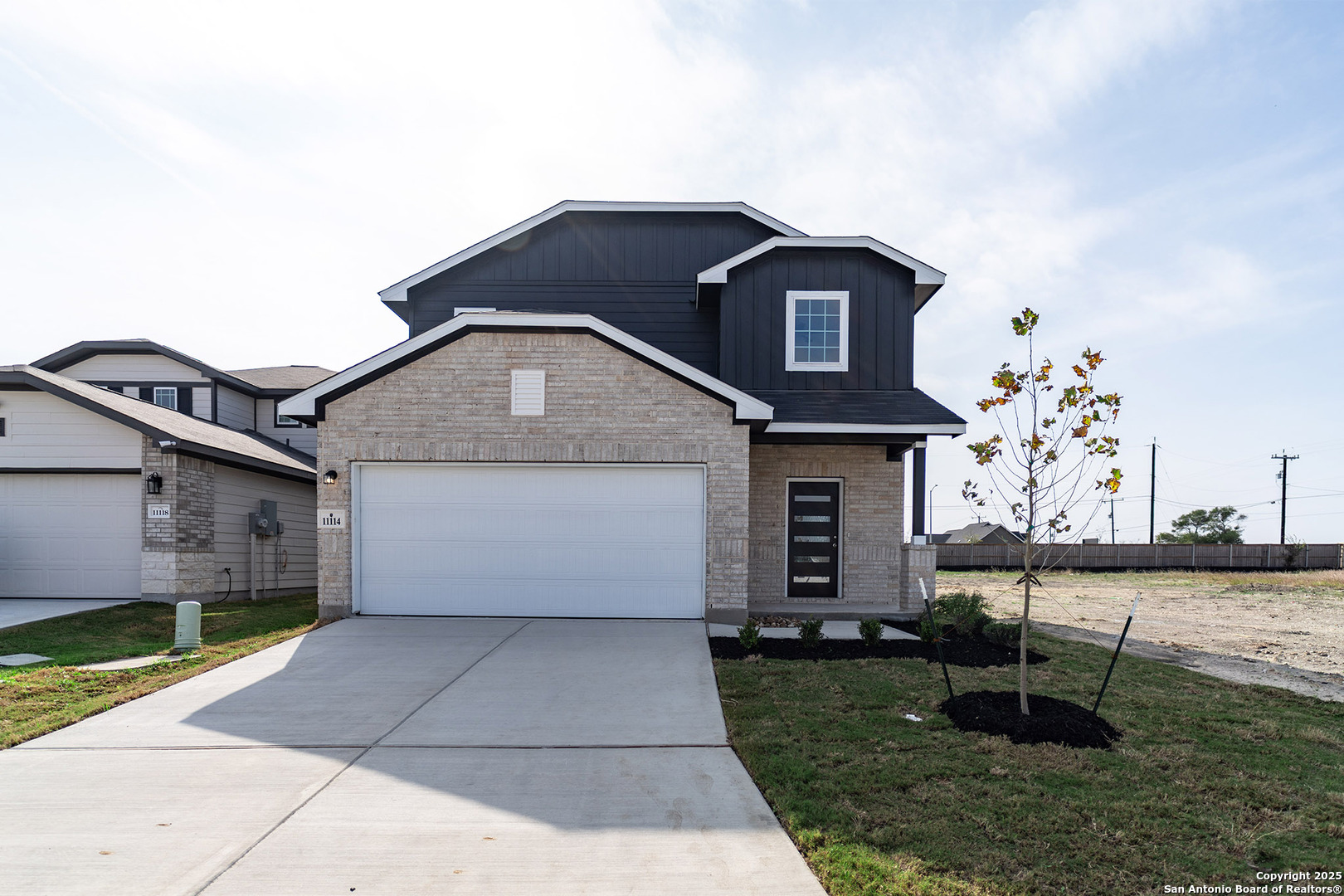 11114 Hollinger Circle Converse TX 78109
