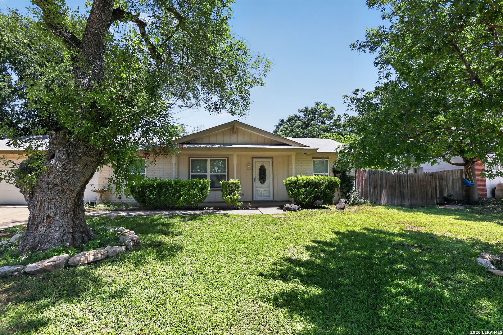 5615 Brandemere Drive San Antonio TX 78218