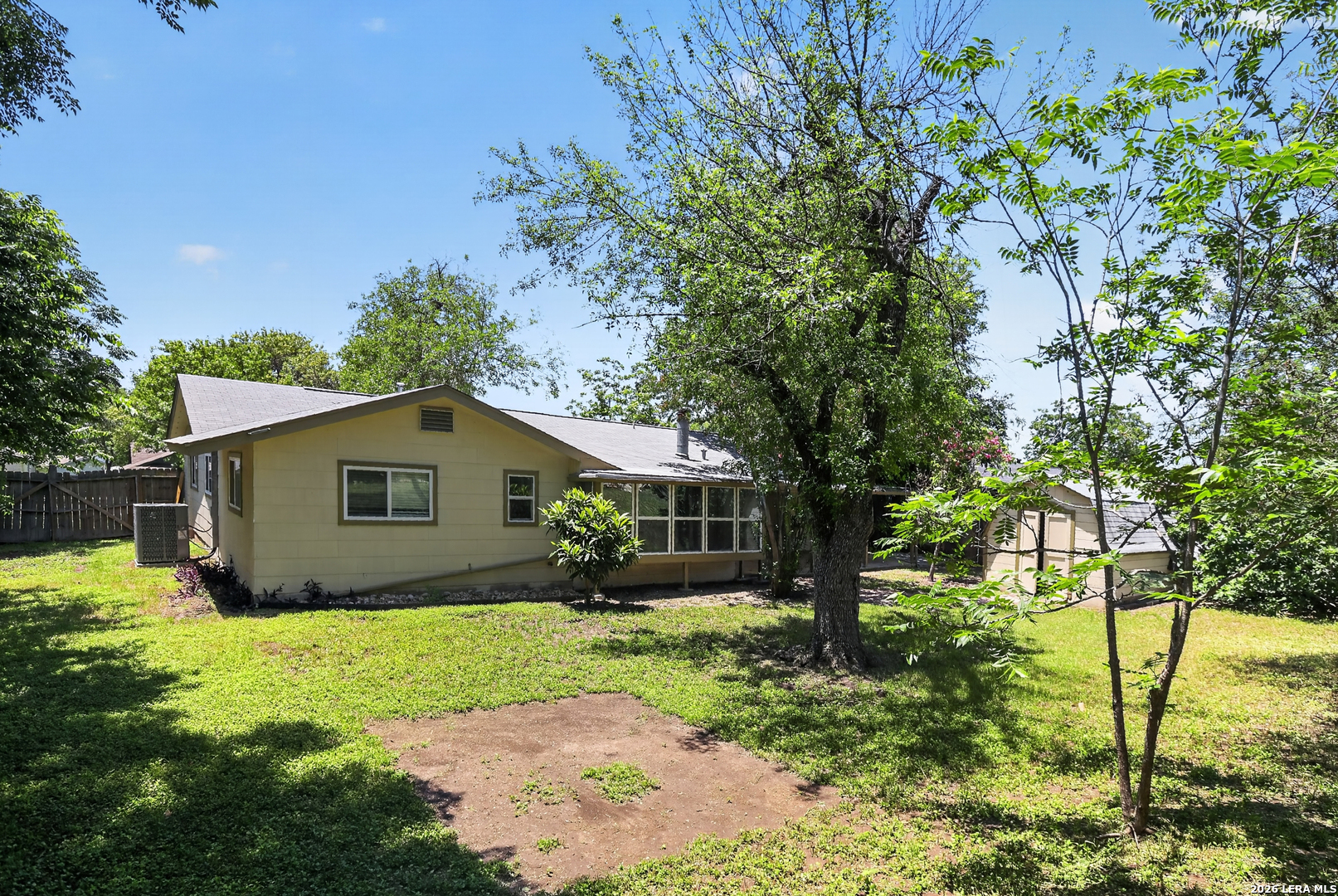 5615 Brandemere Drive San Antonio TX 78218