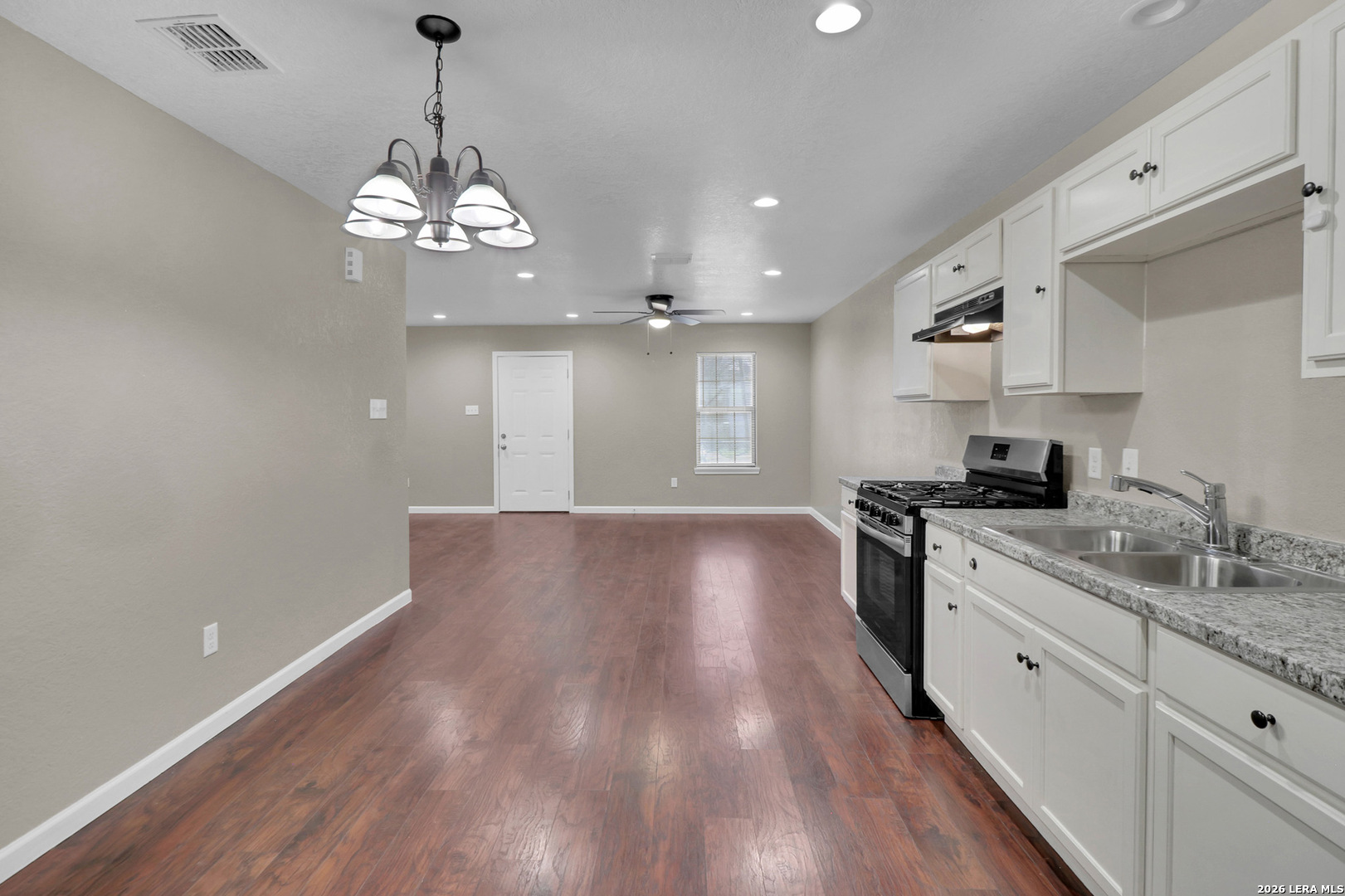 1635 Arbor San Antonio TX 78207