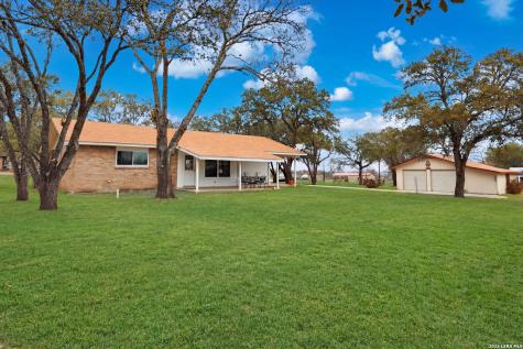 155 Ranch Country La Vernia TX 78121