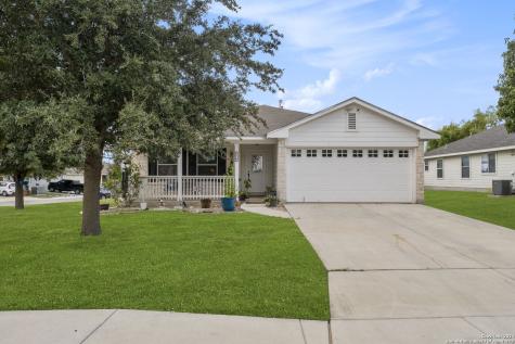 8470 Favero Cove Converse TX 78109