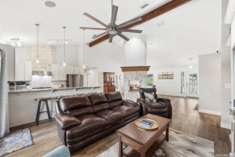 14343 Santa Loma Helotes TX 78023