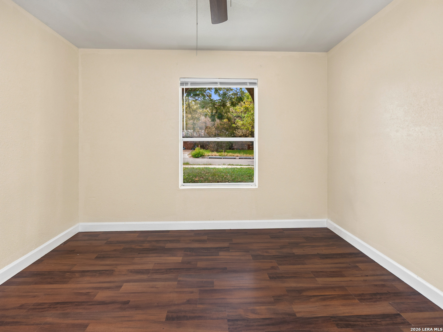 7643 Glen Mont San Antonio TX 78239