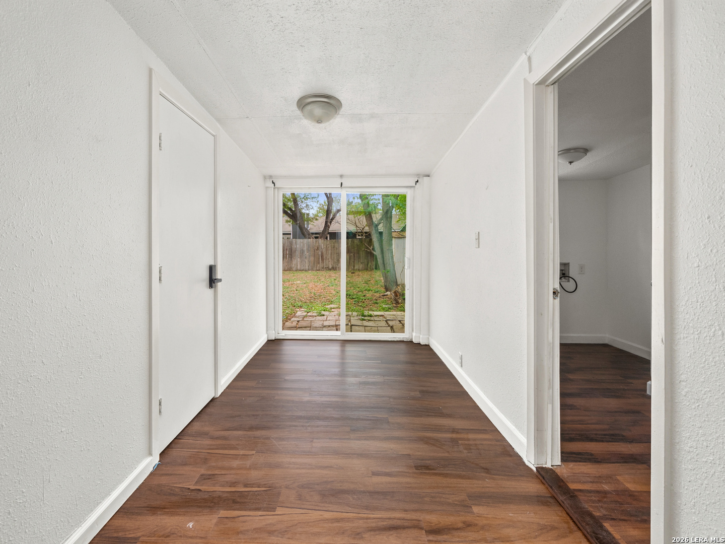 7643 Glen Mont San Antonio TX 78239