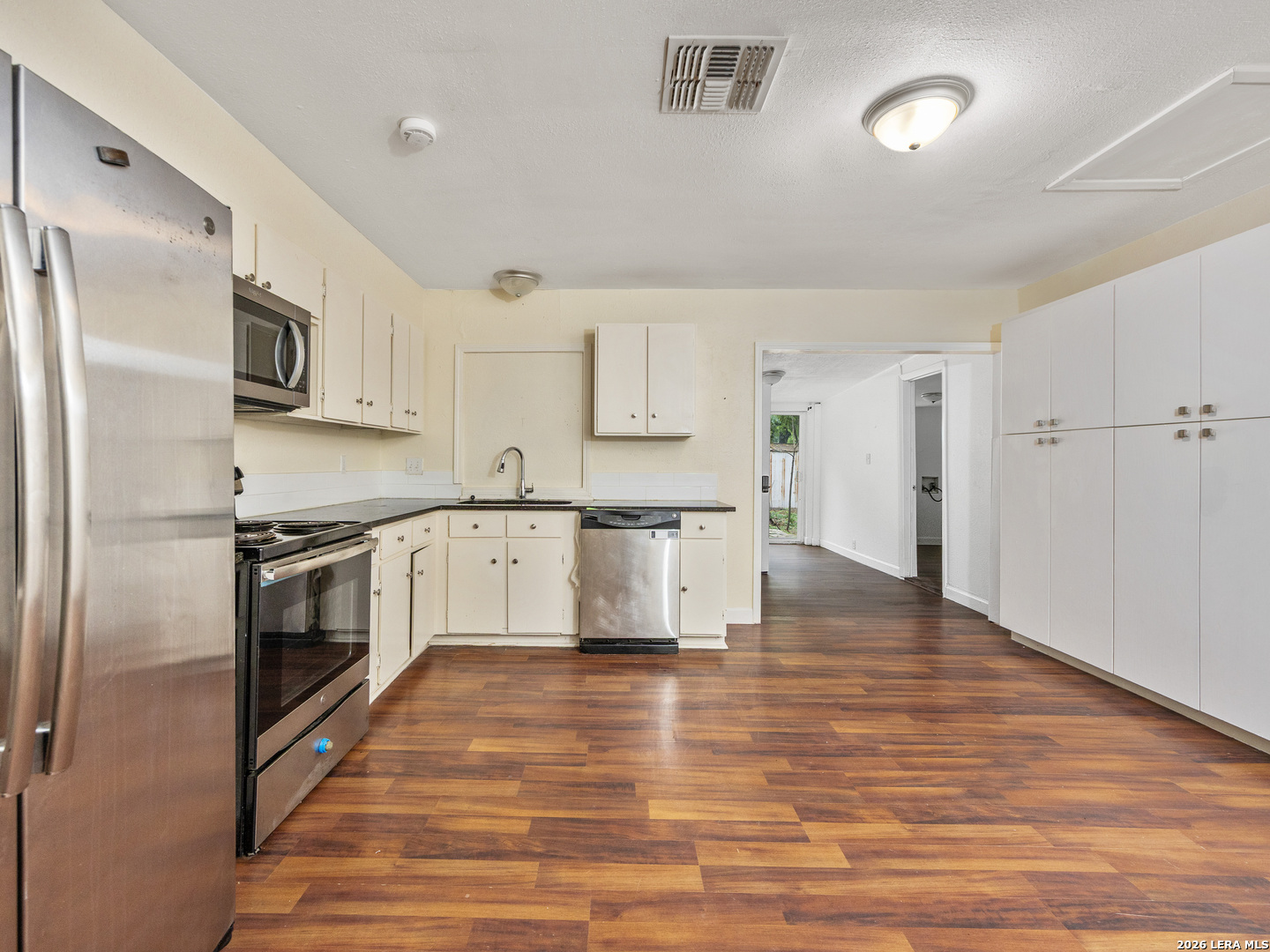 7643 Glen Mont San Antonio TX 78239
