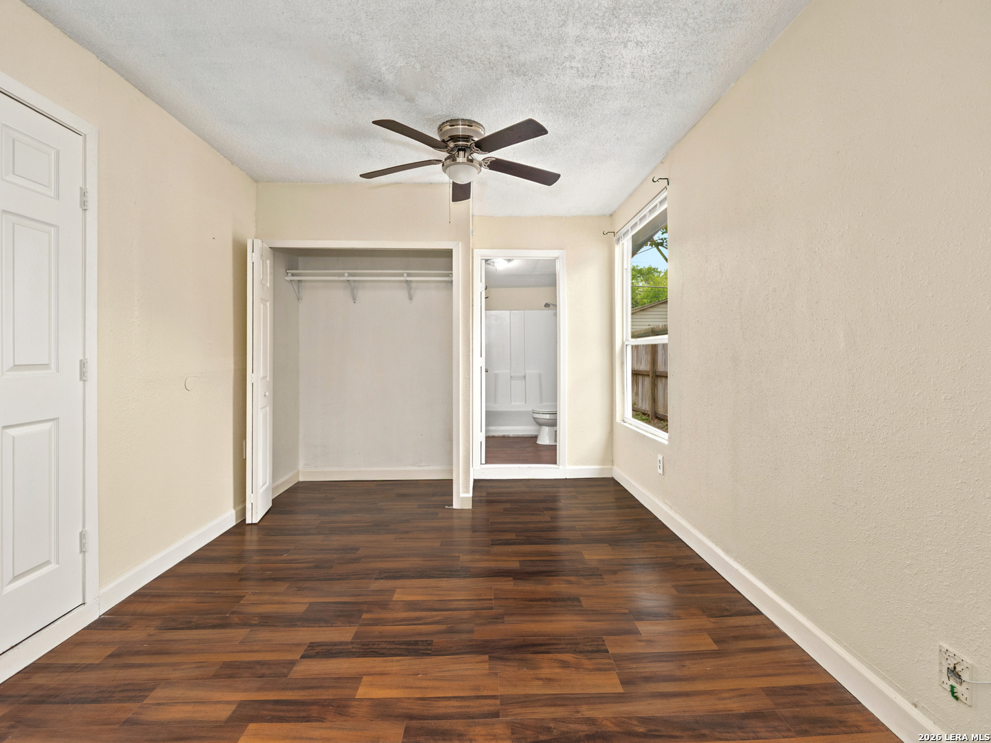 7643 Glen Mont San Antonio TX 78239