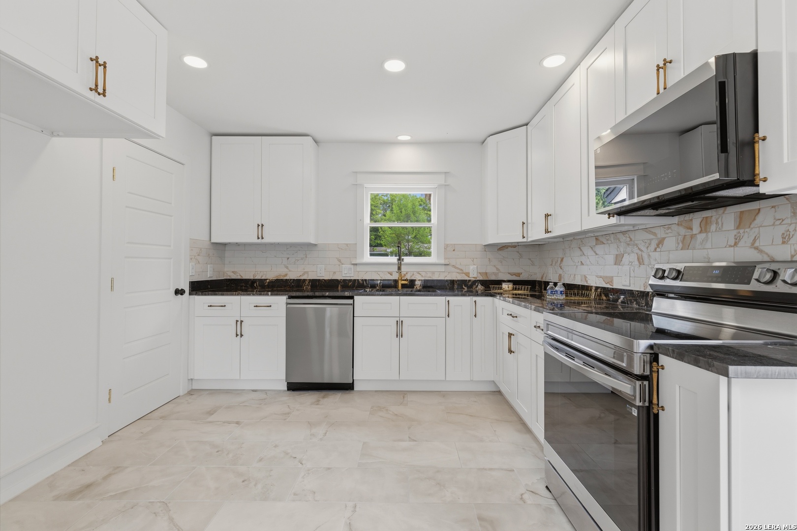 246 Quentin Drive San Antonio TX 78201