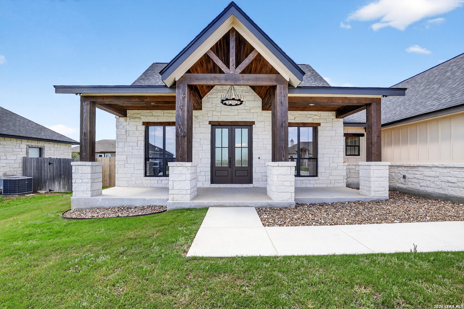 721 N Dickson Poth TX 78147