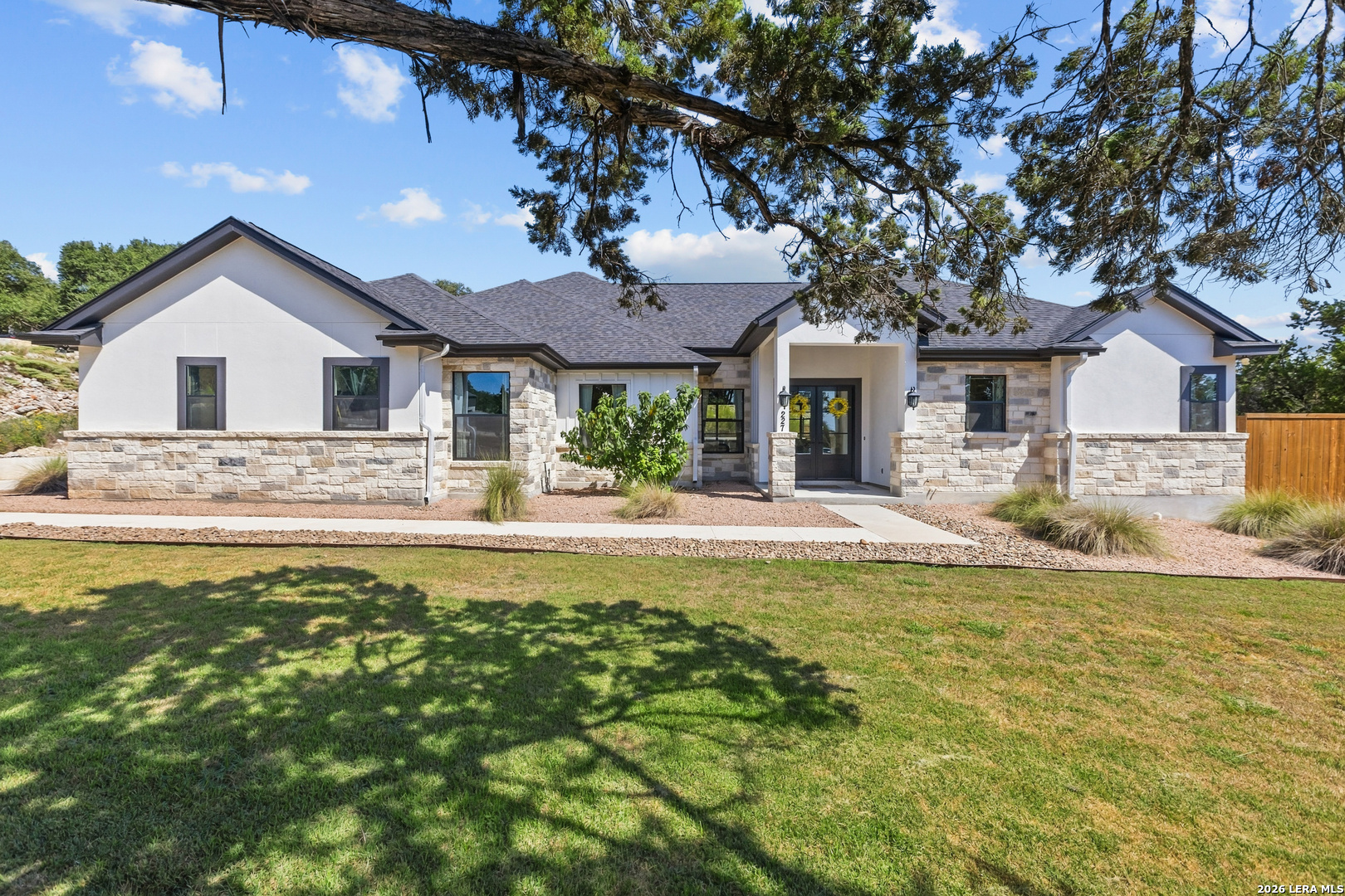 227 Paradise Hills New Braunfels TX 78132