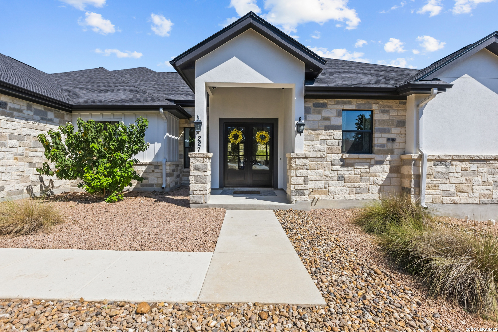 227 Paradise Hills New Braunfels TX 78132
