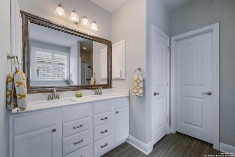 487 Mission Hill New Braunfels TX 78132