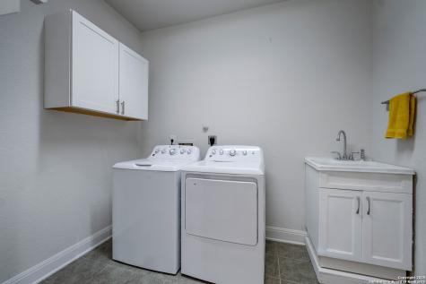487 Mission Hill New Braunfels TX 78132