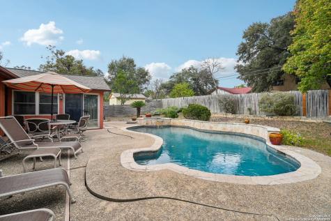 5323 Cerro Vista San Antonio TX 78233