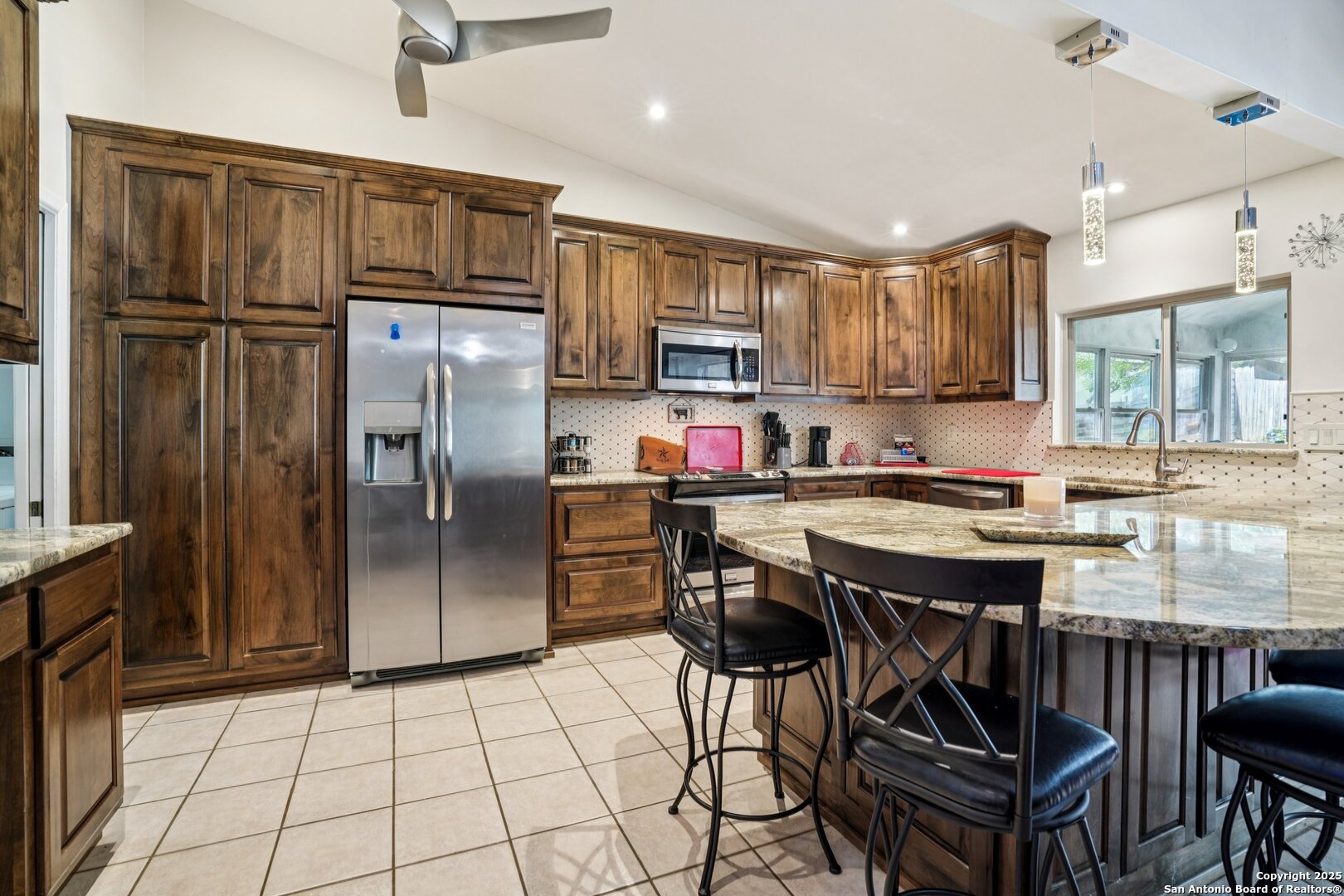 5323 Cerro Vista San Antonio TX 78233