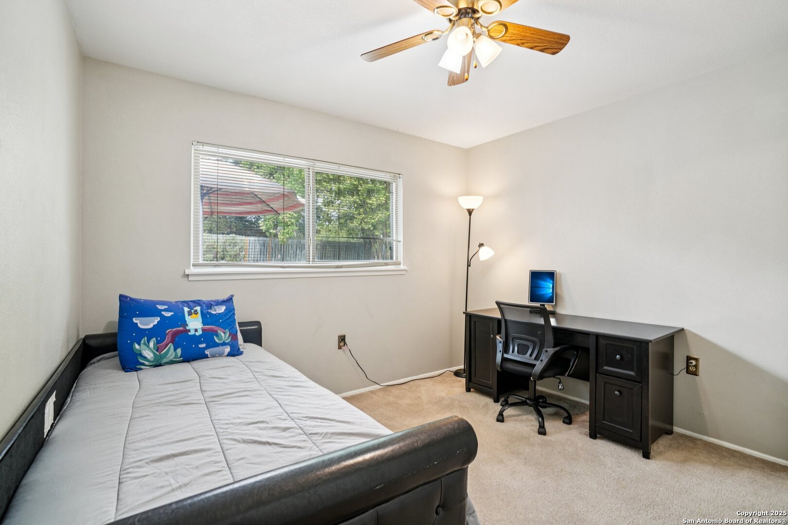 5323 Cerro Vista San Antonio TX 78233
