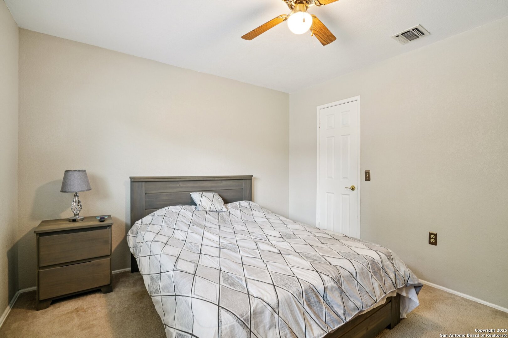 5323 Cerro Vista San Antonio TX 78233