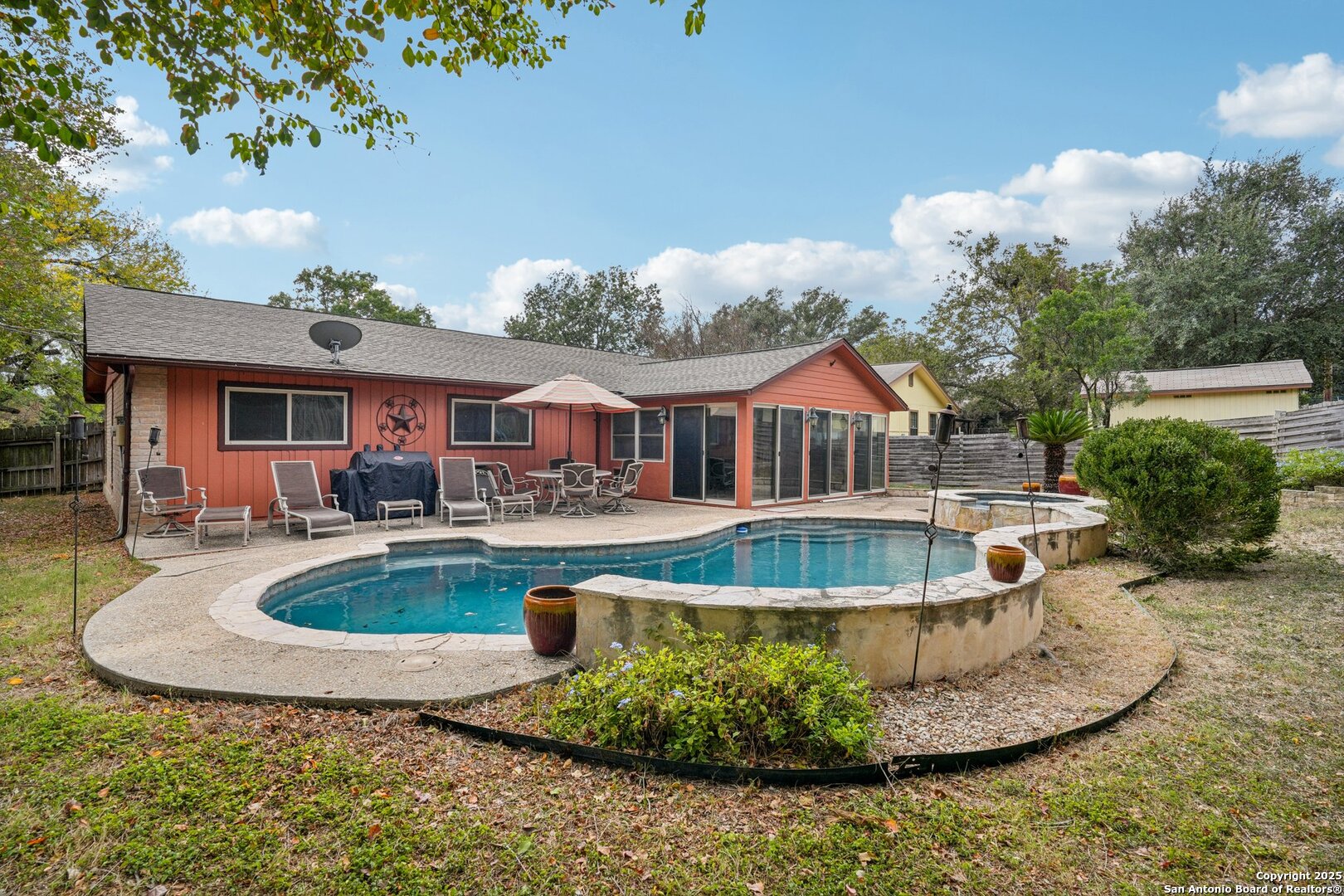 5323 Cerro Vista San Antonio TX 78233
