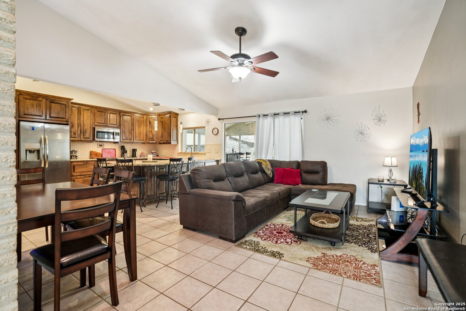 5323 Cerro Vista San Antonio TX 78233