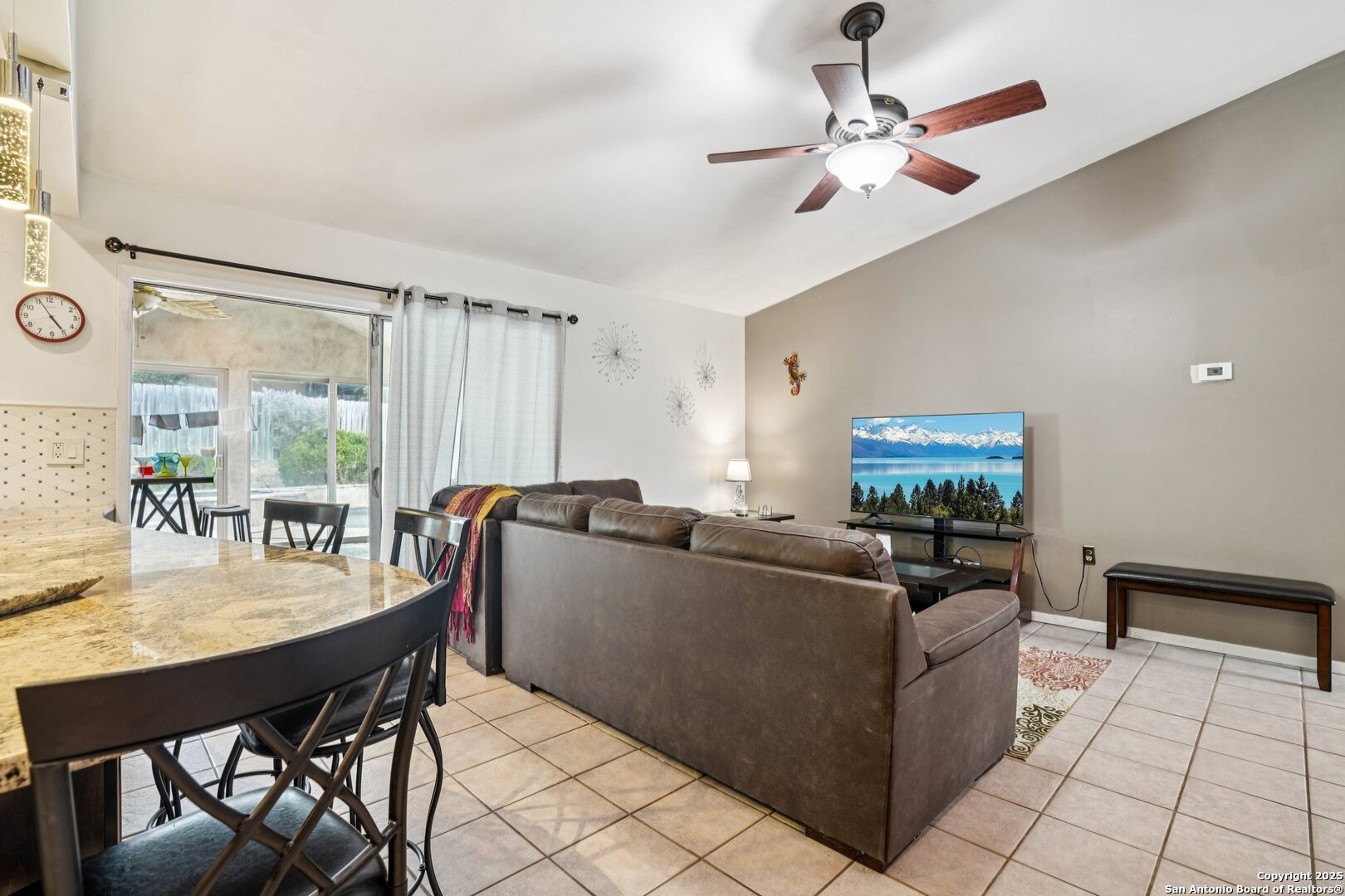 5323 Cerro Vista San Antonio TX 78233