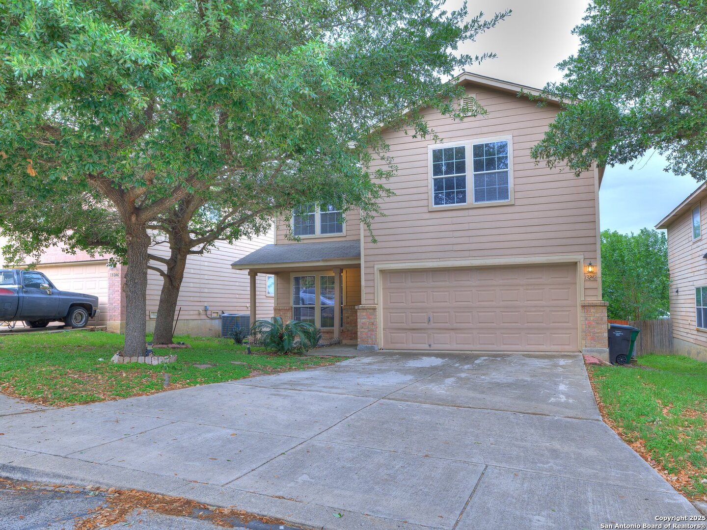 13242 Loma Chica San Antonio TX 78233