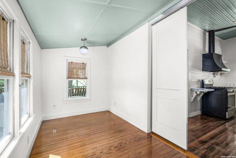 529 W Bridge Street New Braunfels TX 78130