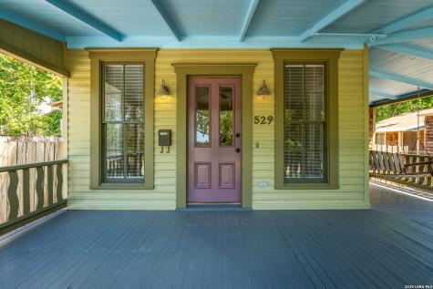 529 W Bridge Street New Braunfels TX 78130