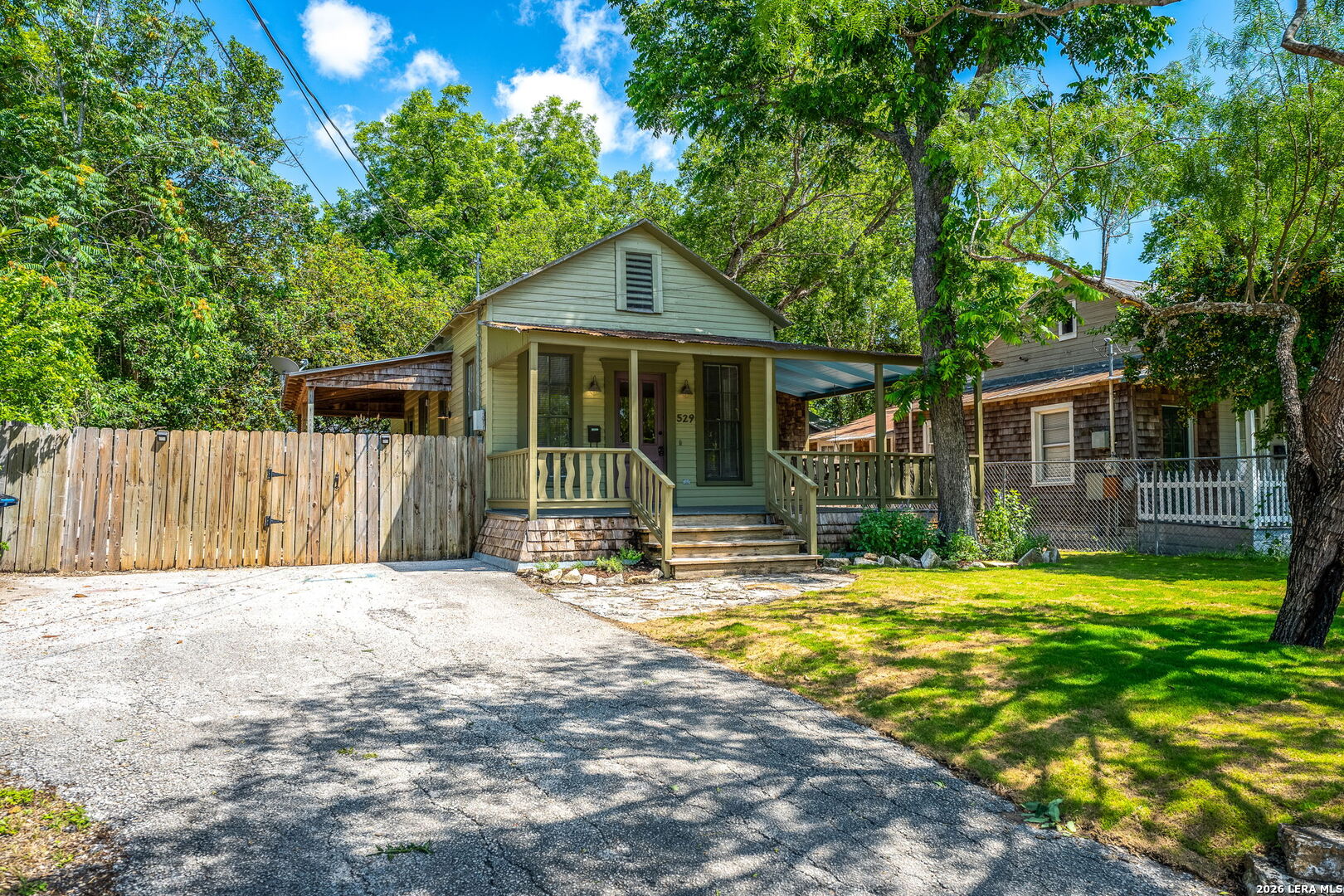 529 W Bridge Street New Braunfels TX 78130