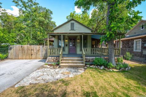 529 W Bridge Street New Braunfels TX 78130