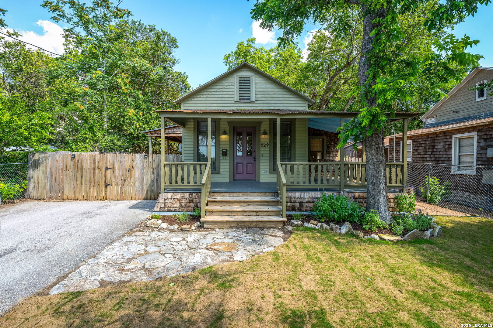 529 W Bridge Street New Braunfels TX 78130
